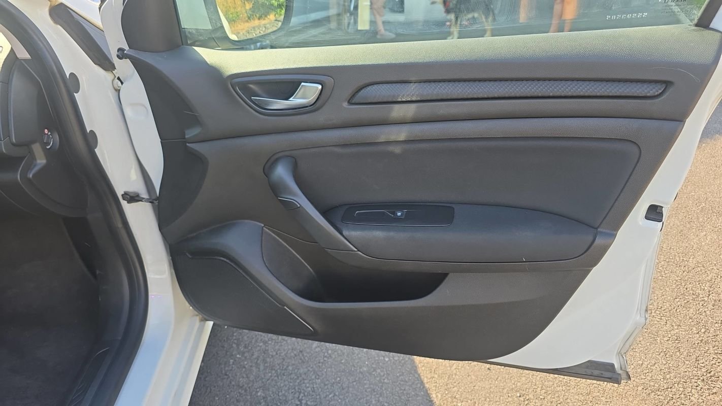 Renault Mégane - Photo 24