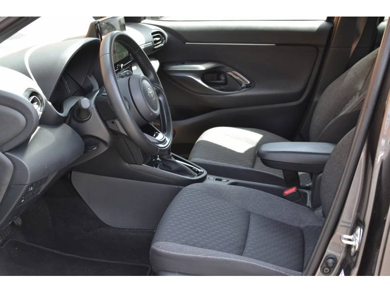 Toyota Yaris - Photo 13
