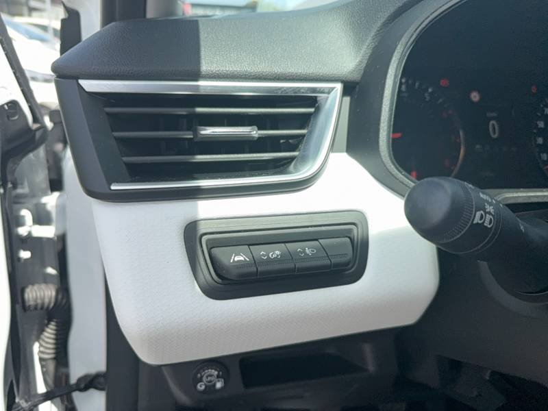 Renault Clio - Photo 17