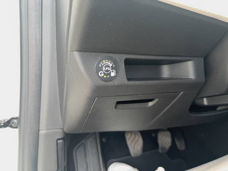 Renault Clio - Photo 18