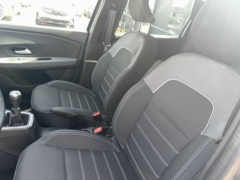 Dacia Jogger - Photo 18