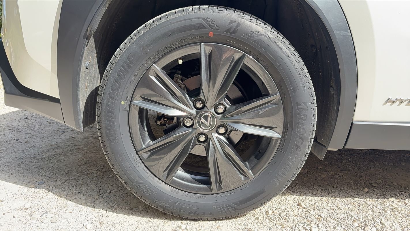 Lexus UX - Photo 16