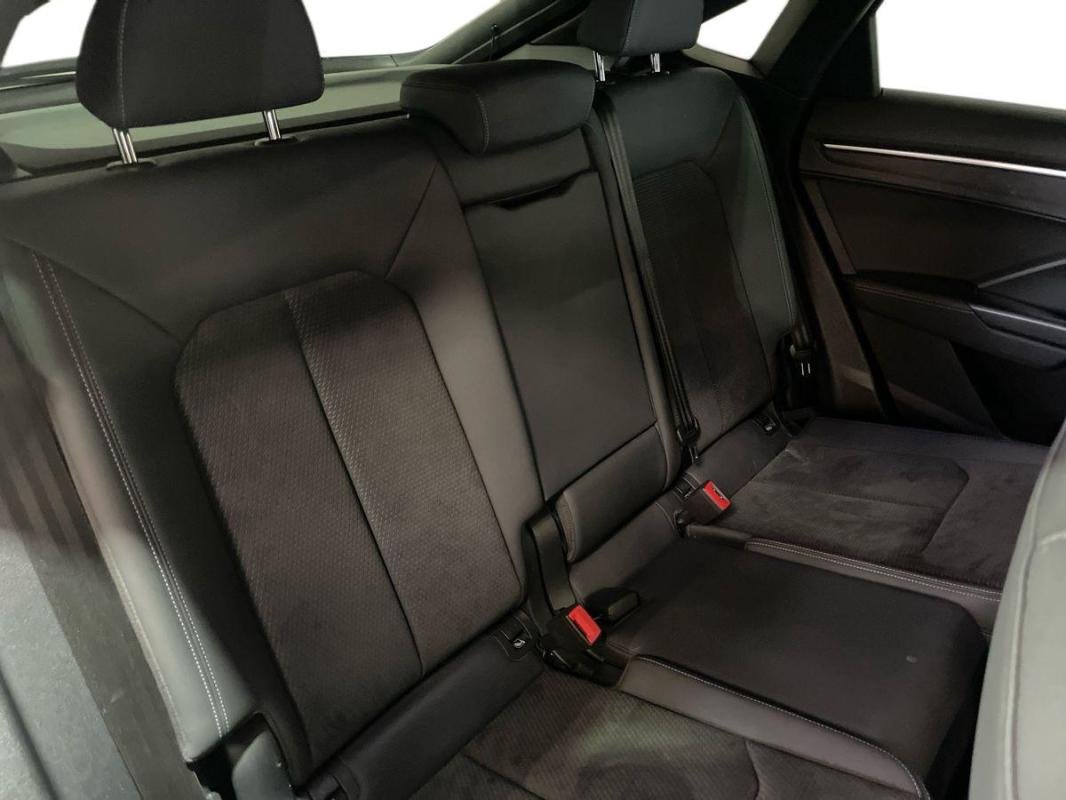 Audi Q3 Sportback - Photo 23