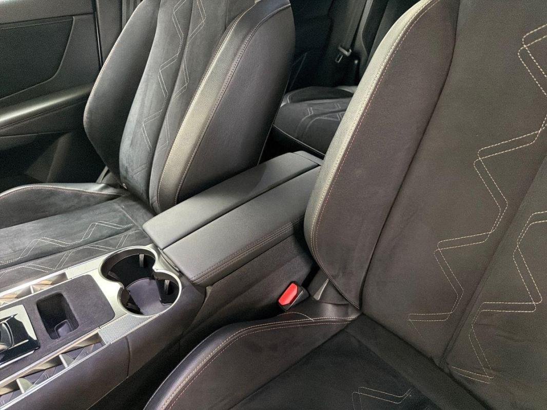 DS DS 7 Crossback - Photo 12