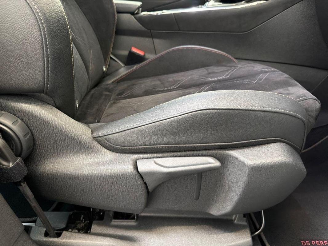 DS DS 7 Crossback - Photo 14