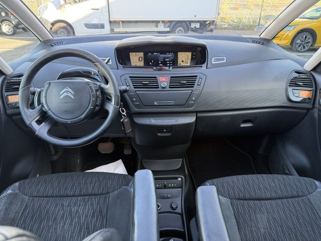 Citroën Grand C4 Picasso - Photo 11
