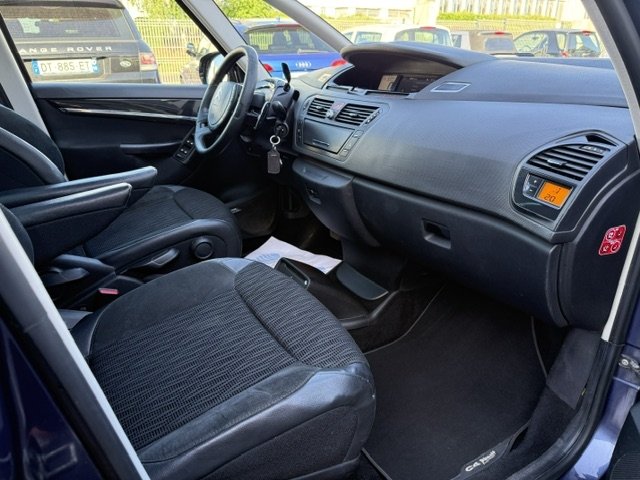 Citroën Grand C4 Picasso - Photo 17
