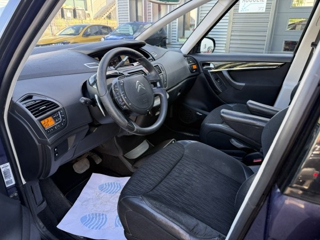 Citroën Grand C4 Picasso - Photo 9