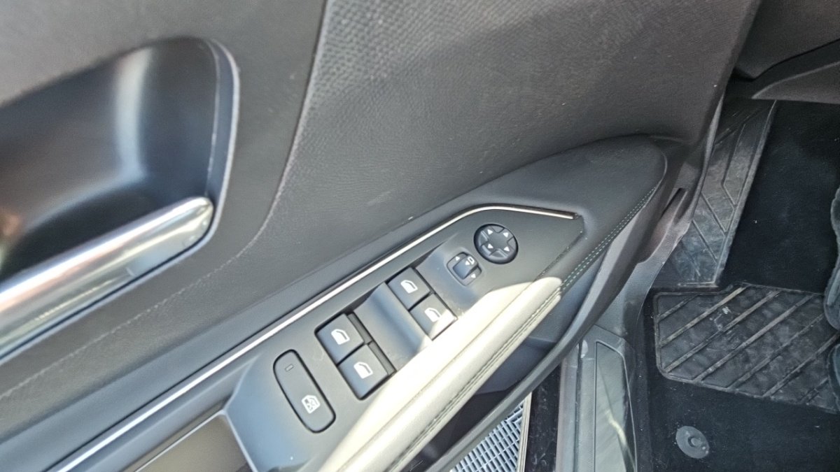 Peugeot 3008 - Photo 25