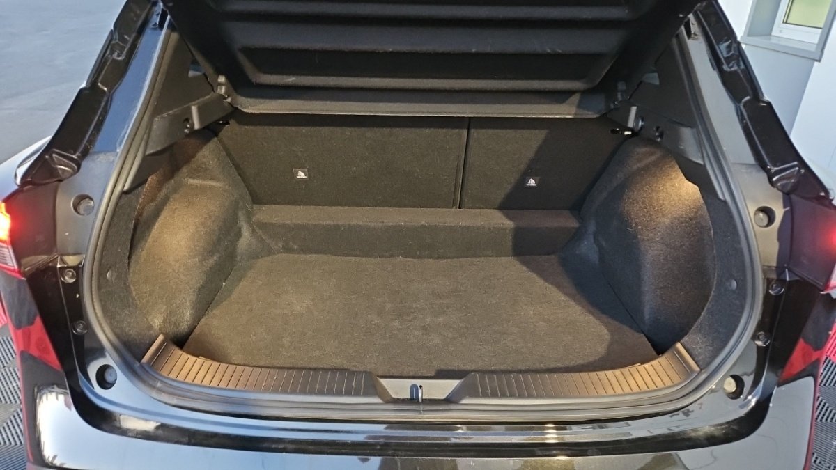 Nissan Qashqai - Photo 9