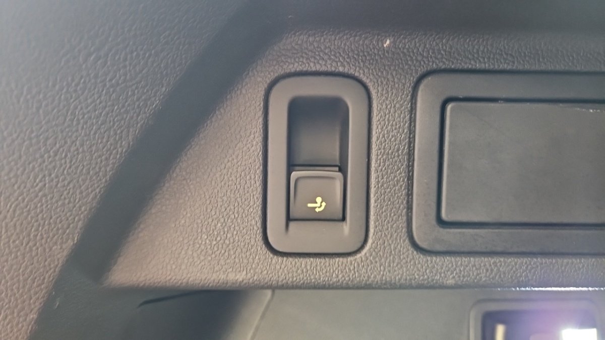 Volkswagen Tiguan - Photo 11