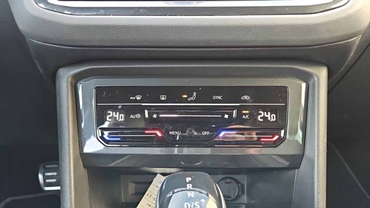 Volkswagen Tiguan - Photo 32