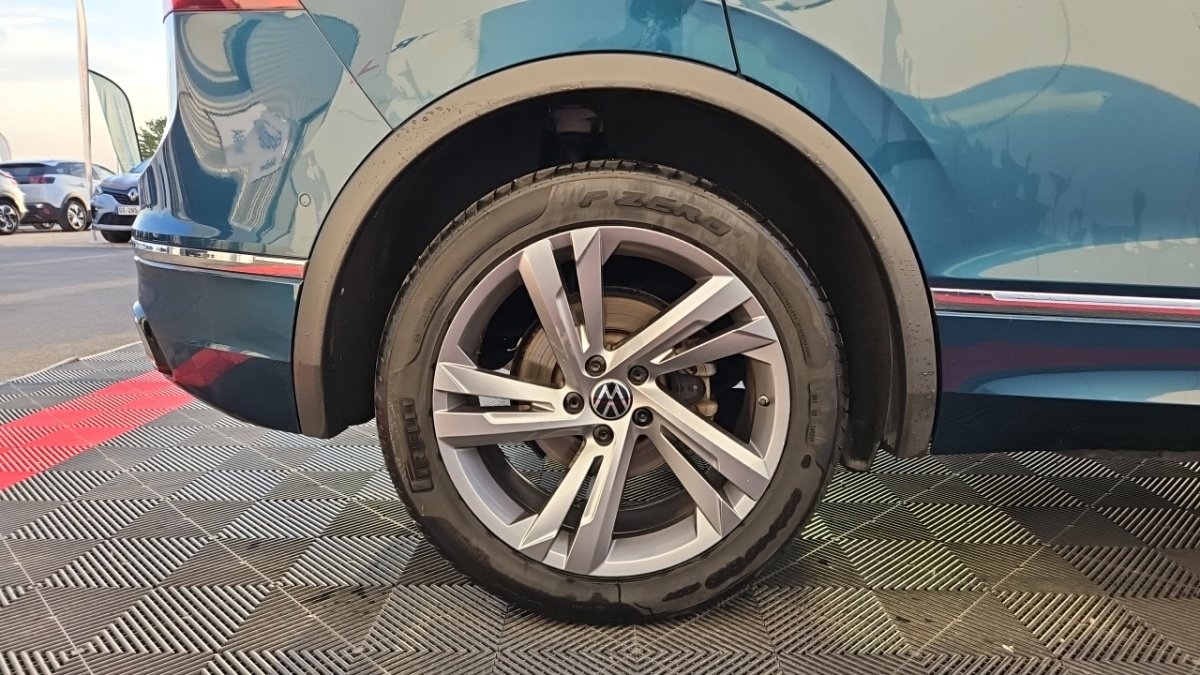 Volkswagen Tiguan - Photo 8