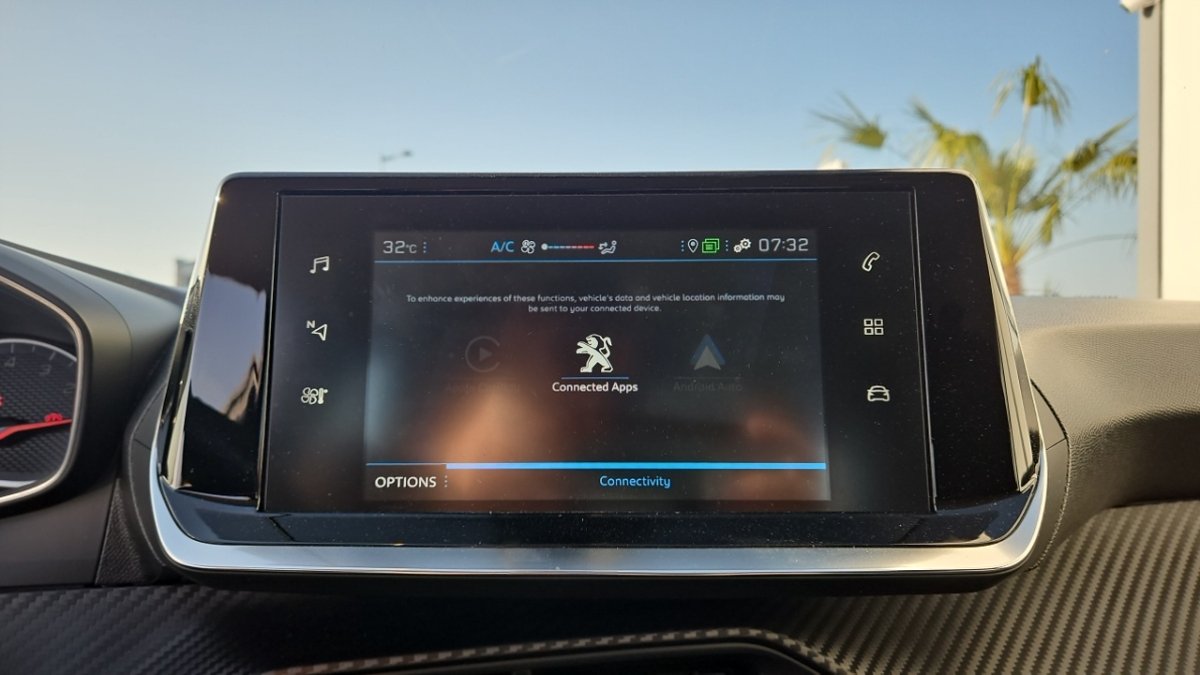 Peugeot 208 affaire - Photo 16