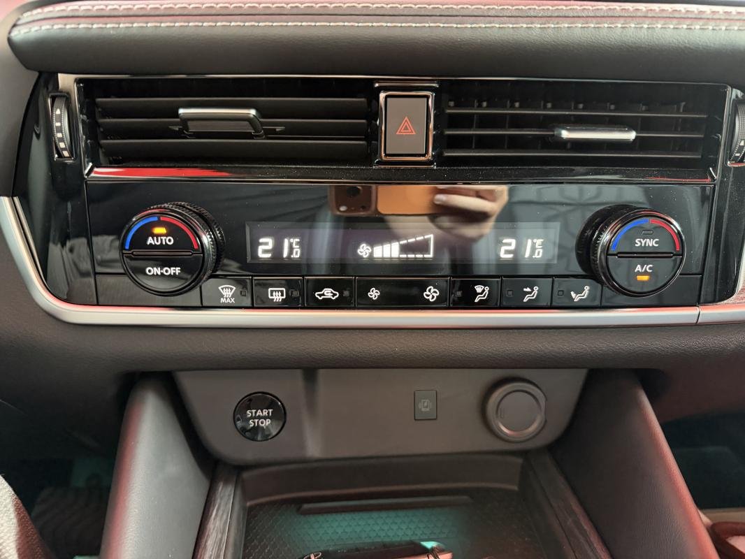 Nissan Qashqai - Photo 22