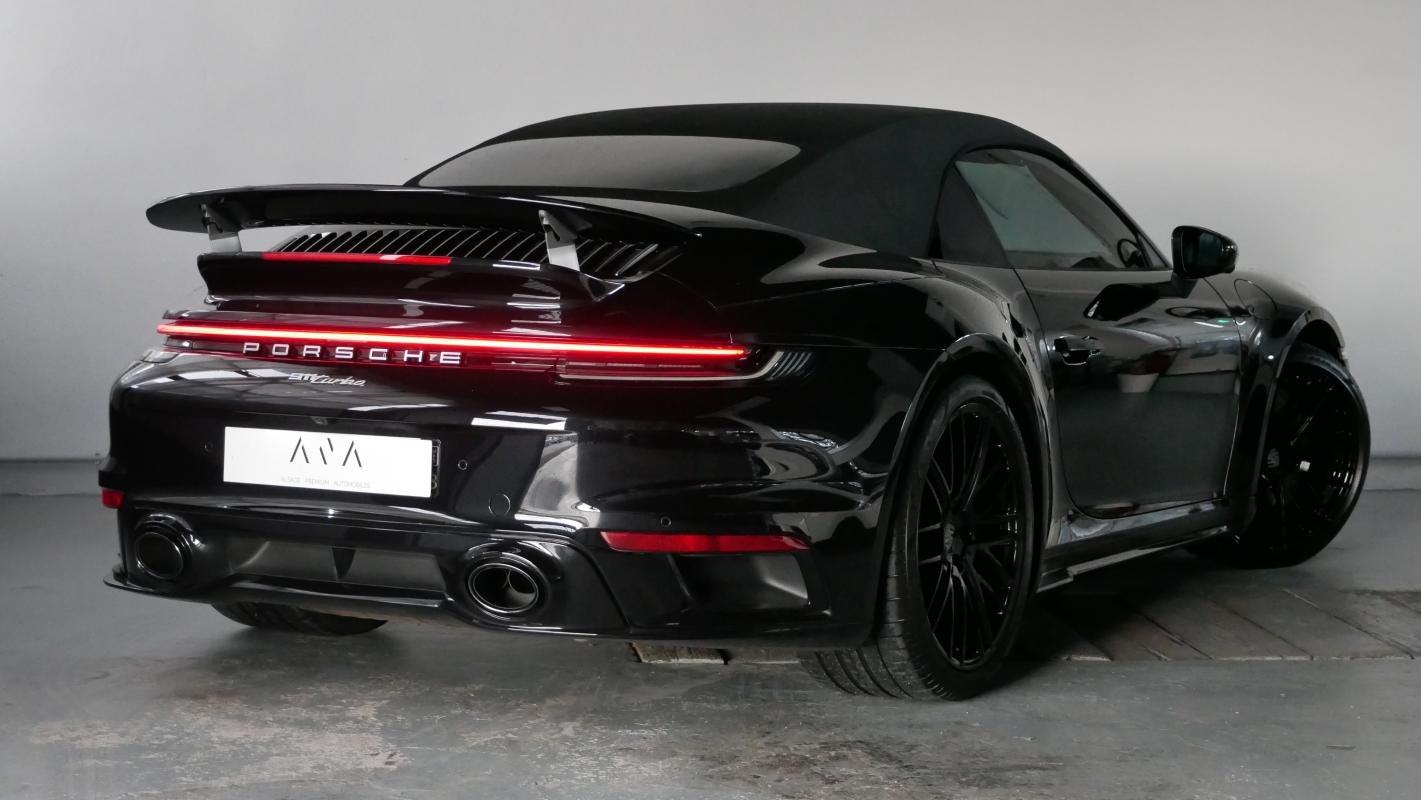 Porsche 911 - Photo 2