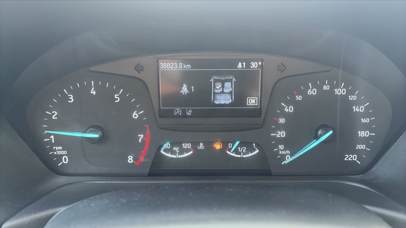 Ford Fiesta - Photo 12