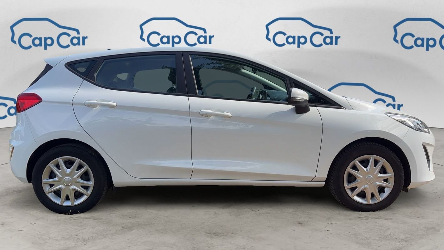 Ford Fiesta - Photo 4