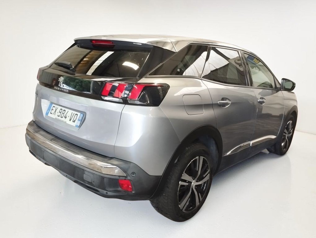 Peugeot 3008 - Photo 2