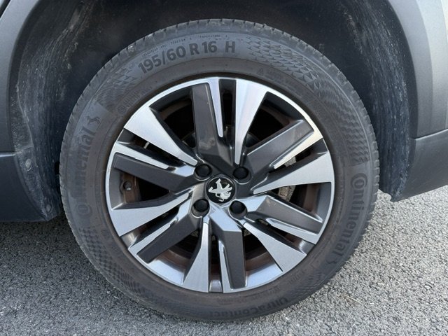 Peugeot 2008 - Photo 21