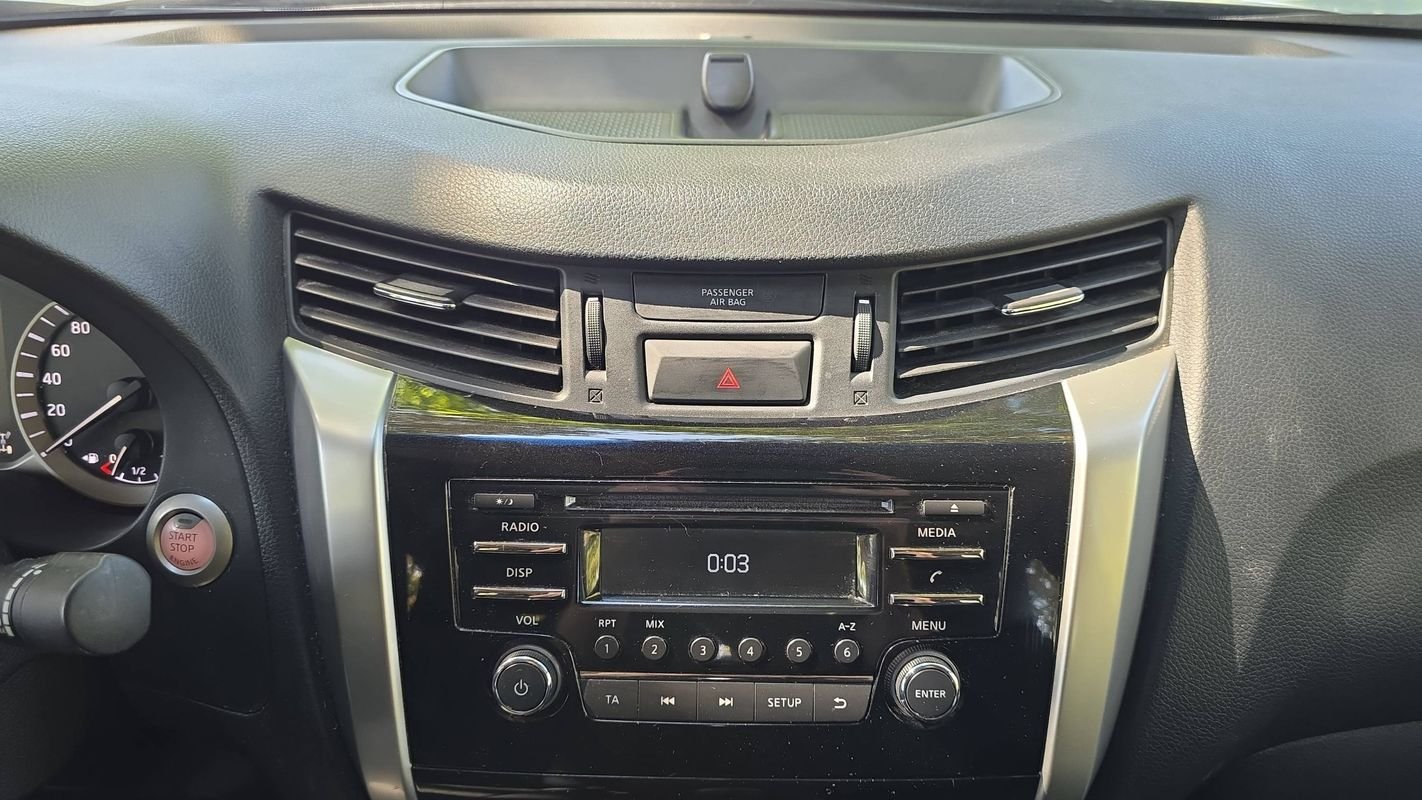 Nissan Navara - Photo 13