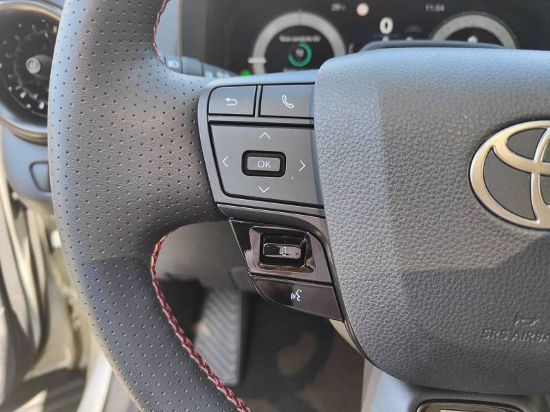 Toyota C-HR - Photo 21