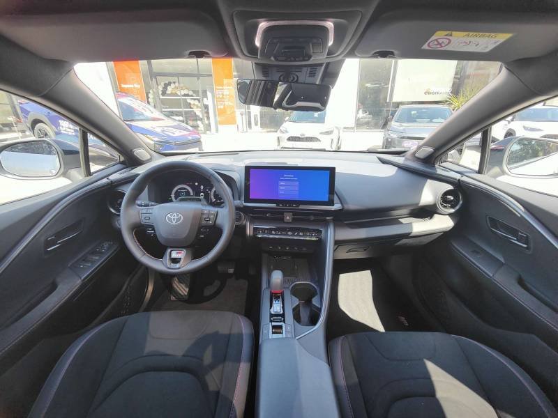 Toyota C-HR - Photo 9