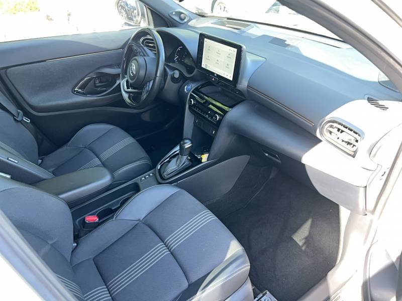 Toyota Yaris - Photo 12