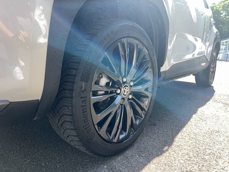 Toyota Yaris - Photo 9