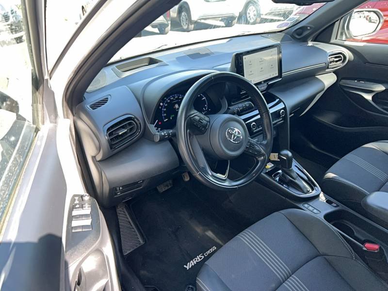 Toyota Yaris - Photo 10