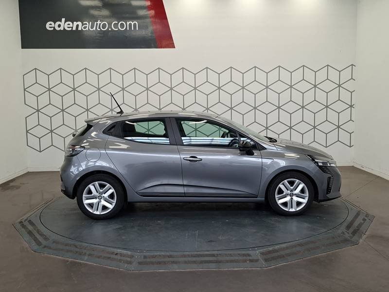 Renault Clio - Photo 6
