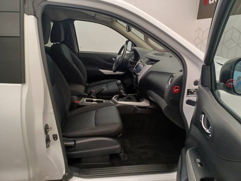 Nissan Navara - Photo 14