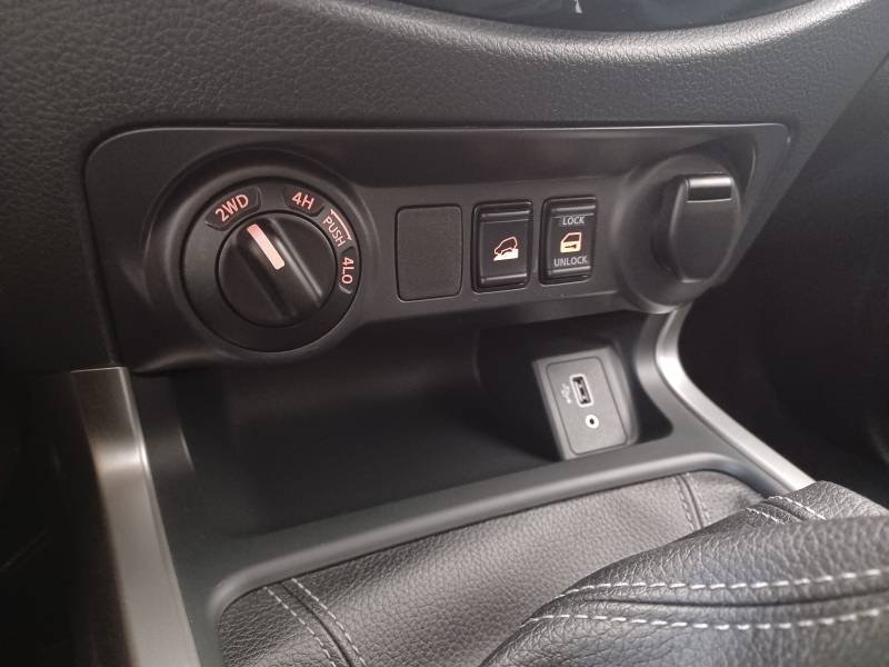 Nissan Navara - Photo 22