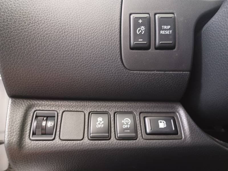 Nissan Navara - Photo 31