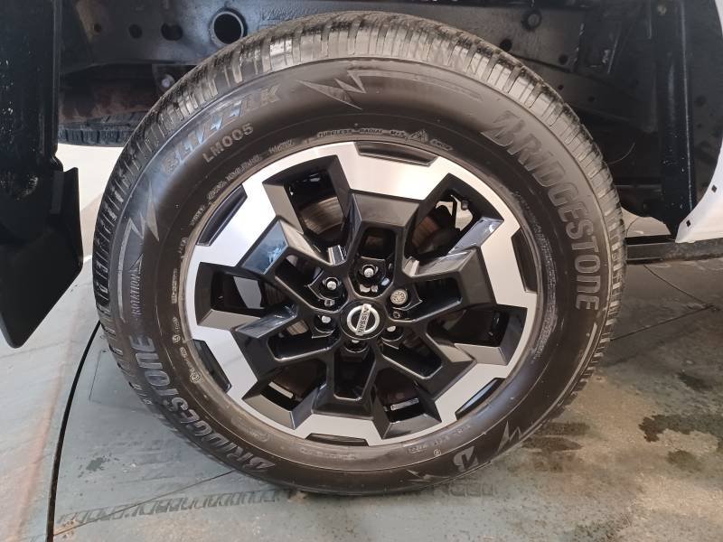 Nissan Navara - Photo 9