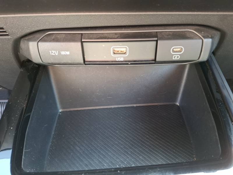 Kia Niro - Photo 26