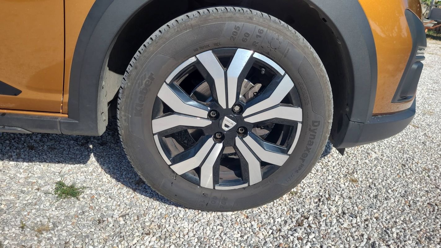 Dacia Sandero - Photo 17