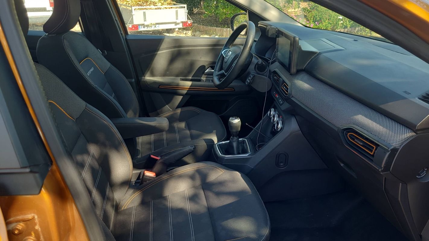 Dacia Sandero - Photo 25