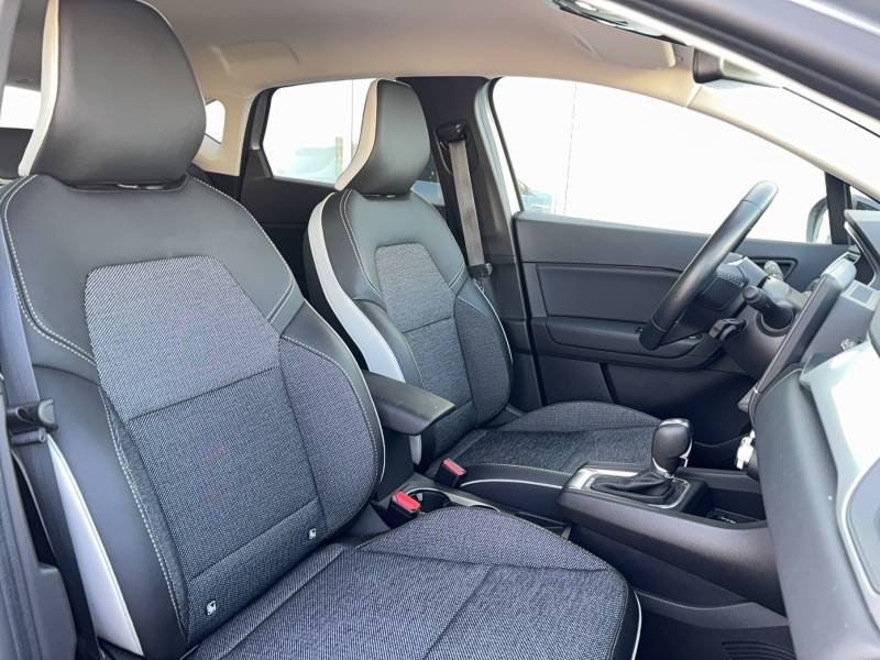 Renault Captur - Photo 12