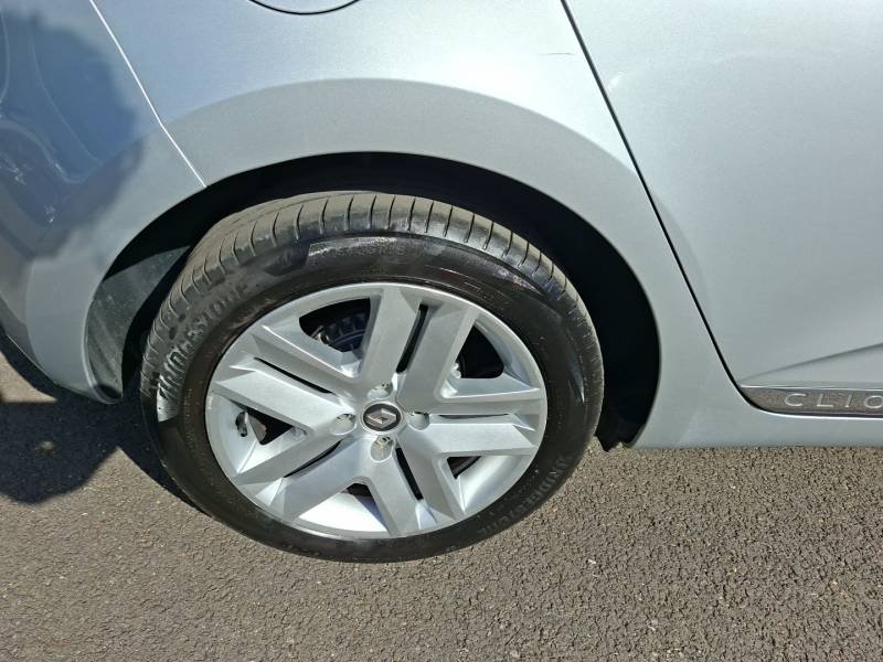 Renault Clio - Photo 20