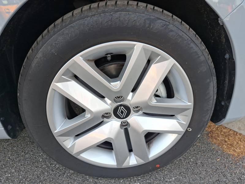 Renault Clio - Photo 17