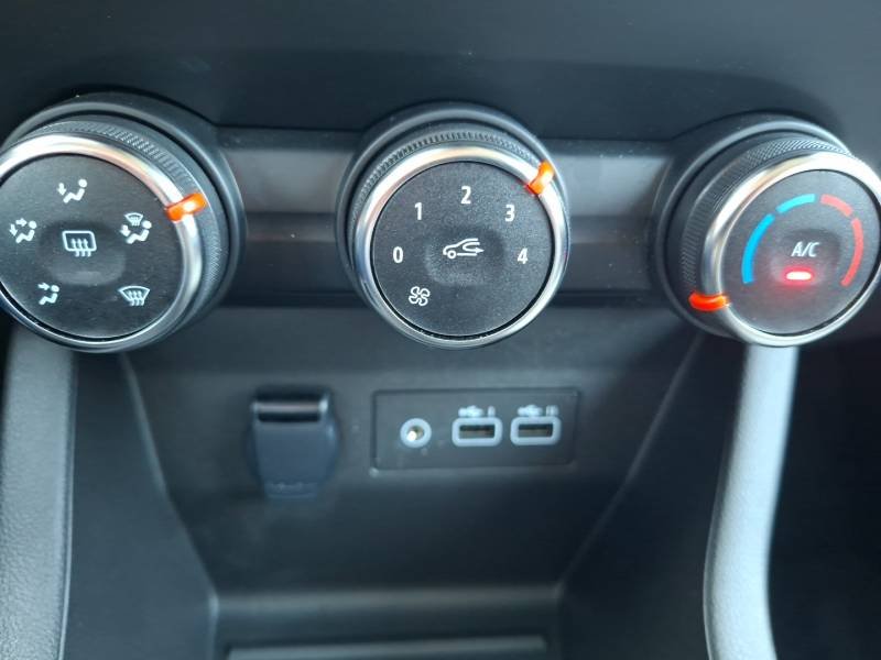 Renault Clio - Photo 27