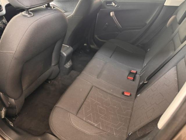 Peugeot 2008 - Photo 11
