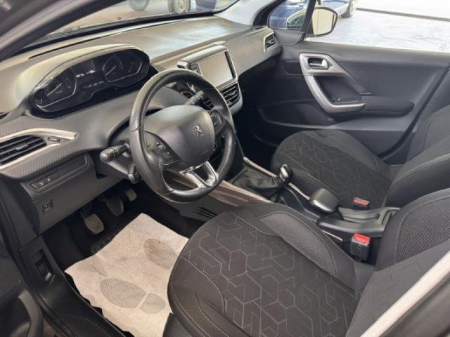 Peugeot 2008 - Photo 12