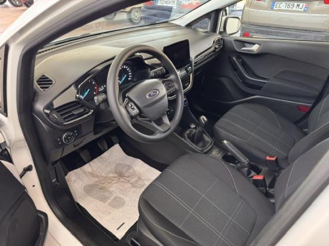 Ford Fiesta - Photo 13