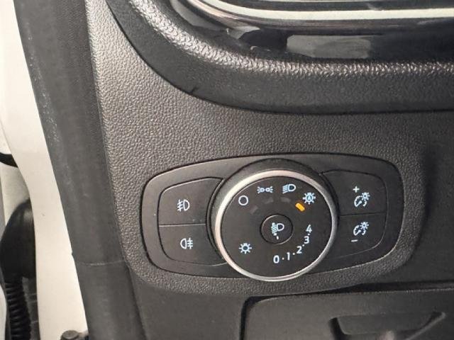 Ford Fiesta - Photo 18