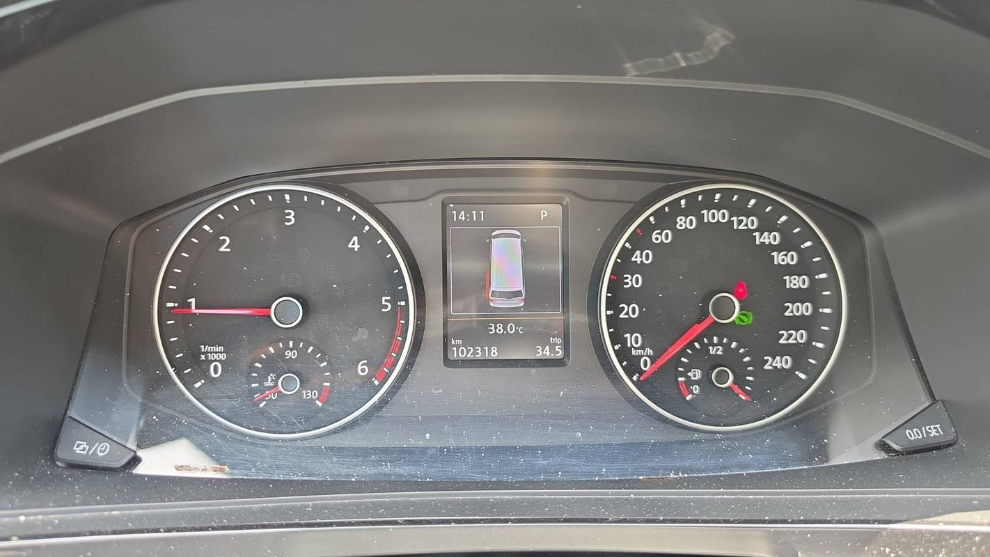 Volkswagen Multivan - Photo 12