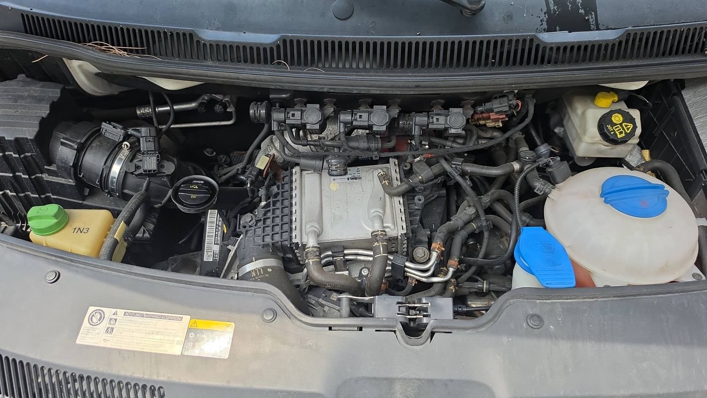 Volkswagen Multivan - Photo 15