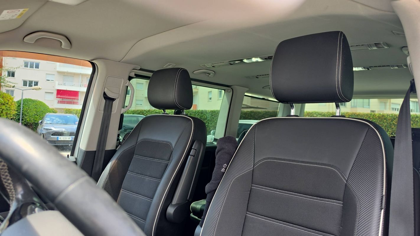 Volkswagen Multivan - Photo 26