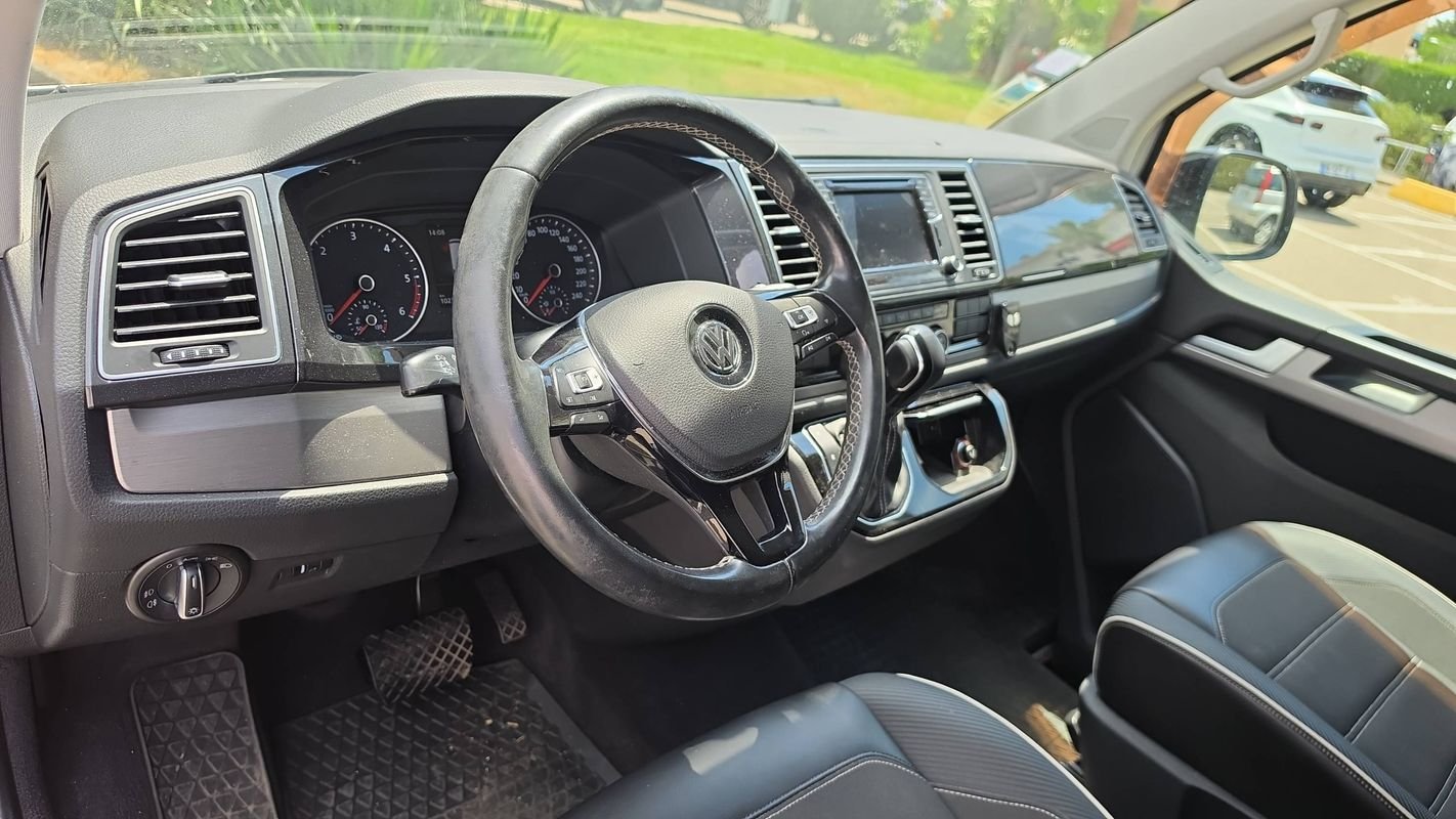 Volkswagen Multivan - Photo 8